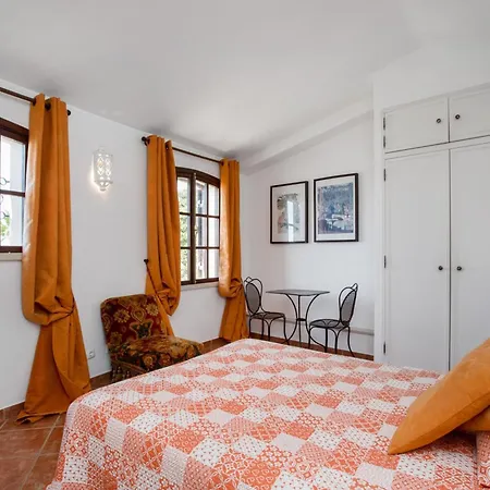 Casa Edmundo Em بيت للعطل